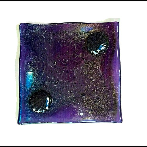 Stoddard Studio Fused Glass Square Iridescent Rainbow Dish w/ Shells 7"x7" NEW - Picture 1 of 4